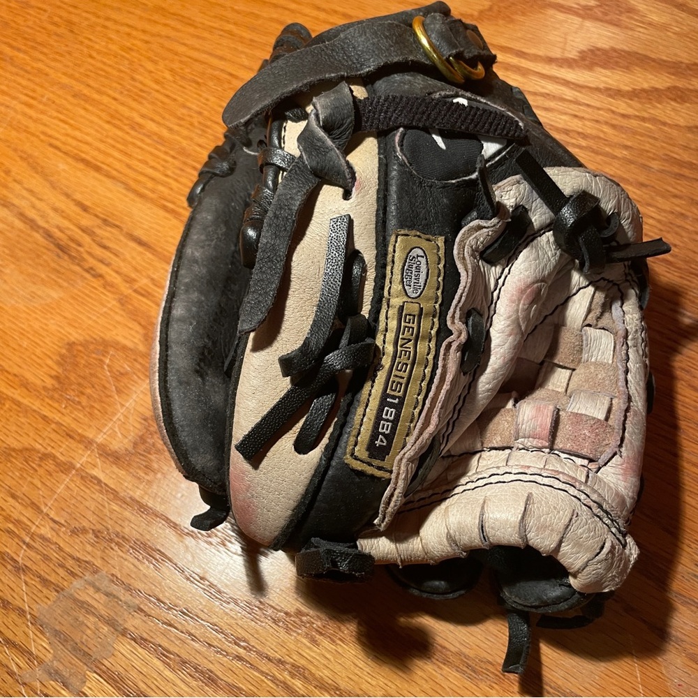 Rawlings Louisville Slugger Genesis 1884 Baseball Glove Child Size